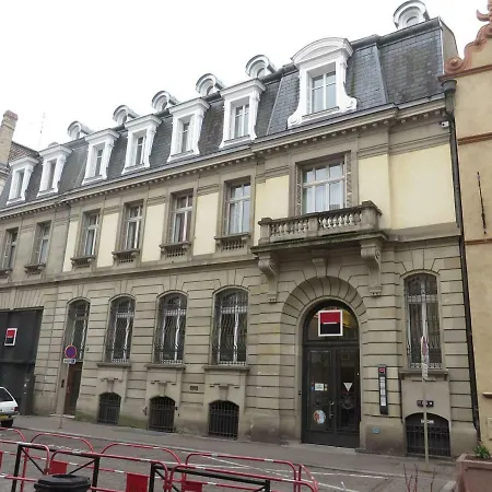 L'entete Clim Hypercentre 5-7 Personnes Colmar