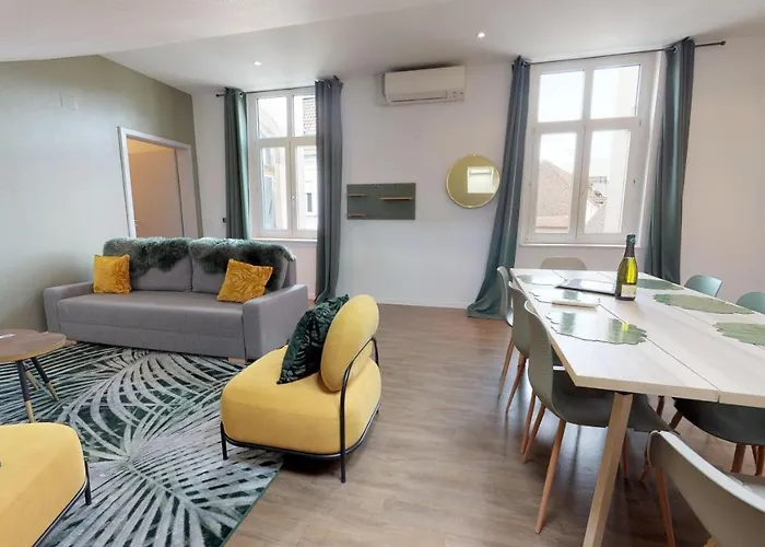 L'entete Clim Hypercentre 5-7 Personnes * コルマール